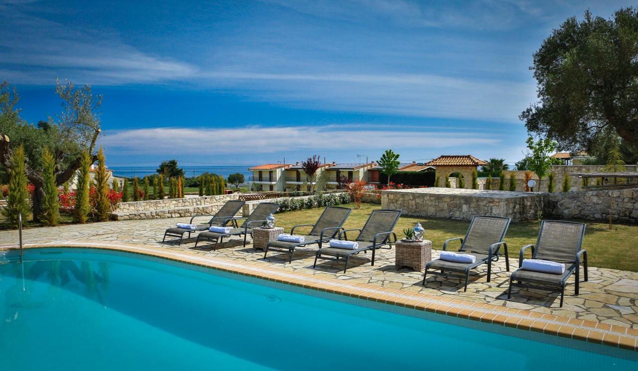 Stigmes Villas & Suites Nea Skioni Exterior photo