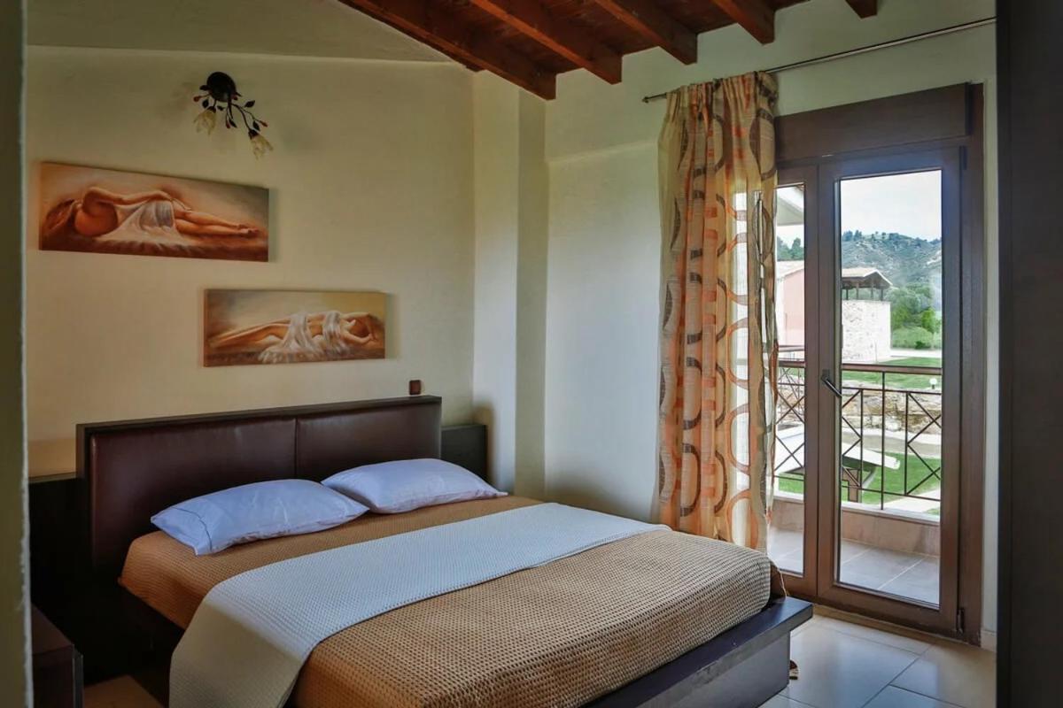 Stigmes Villas & Suites Nea Skioni Exterior photo