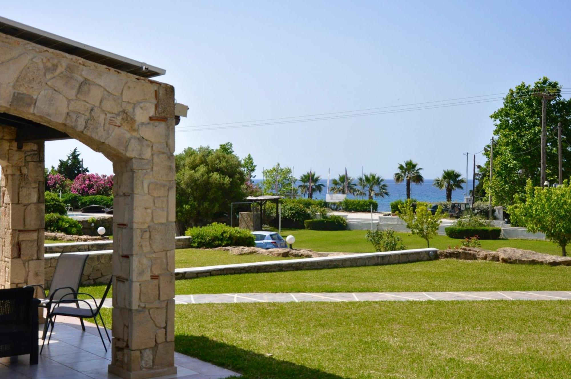 Stigmes Villas & Suites Nea Skioni Exterior photo
